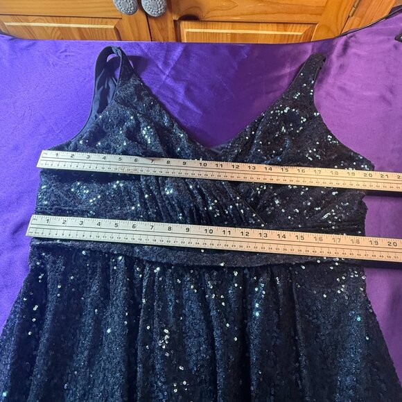 📌David's Bridal Sequin Navy Empire Waistline Bridesmaid - Formal  - Prom Dress - Picture 11 of 16